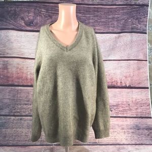 Noble Wilde woman’s sweater